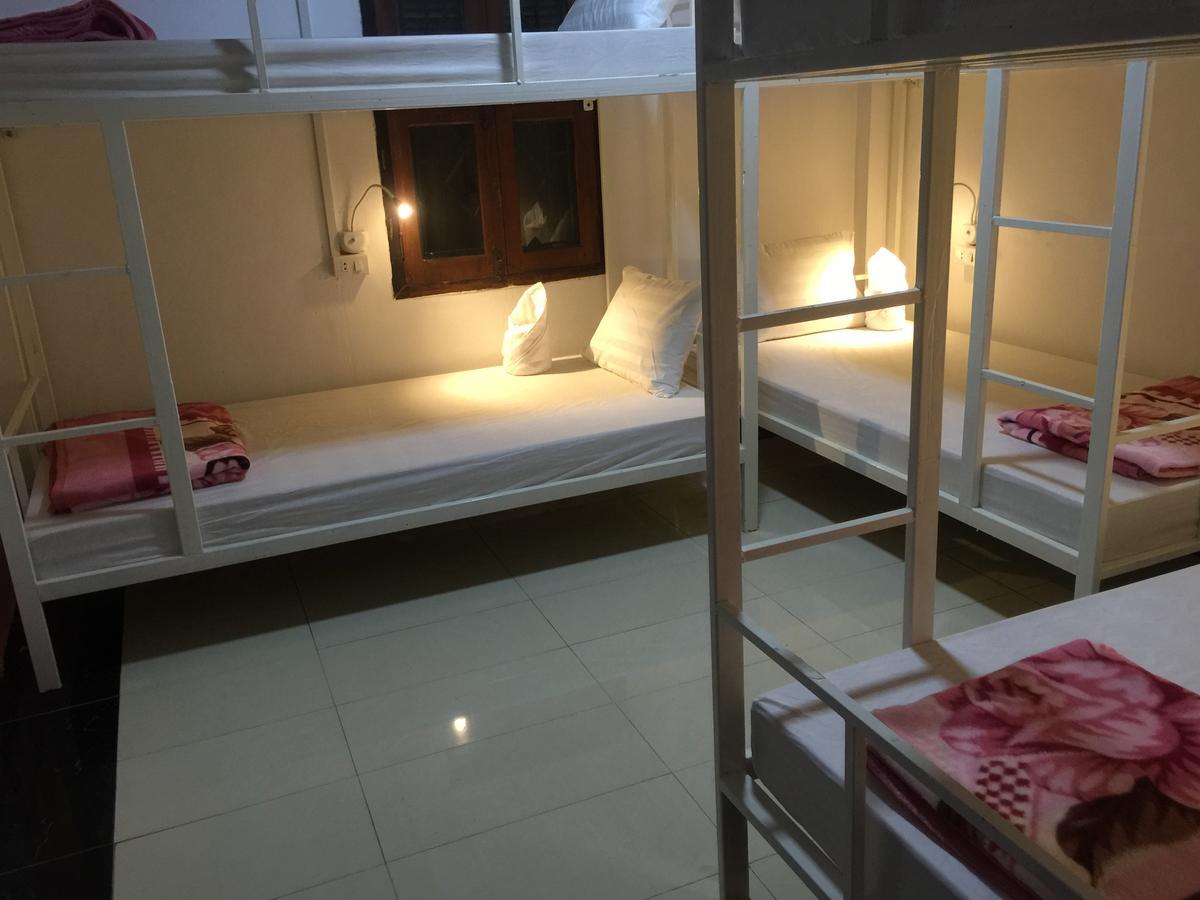 City Backpackers Center Luang Prabang Buitenkant foto