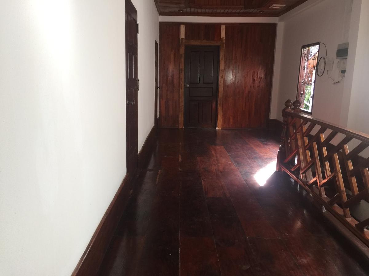 City Backpackers Center Luang Prabang Buitenkant foto