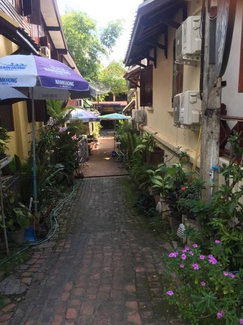 City Backpackers Center Luang Prabang Buitenkant foto